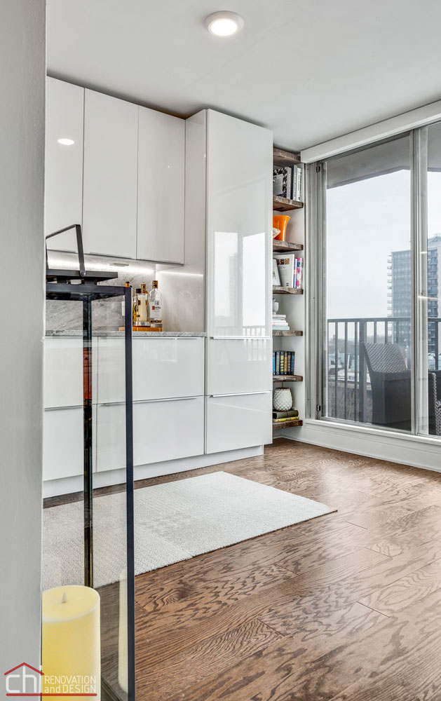 CHI | Chicago Modern Condo Living Kitchen Window Treatment