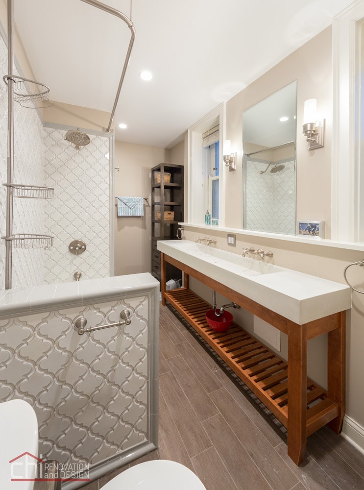 CHI | Lincoln Park Bathroom Faucet Remodelers