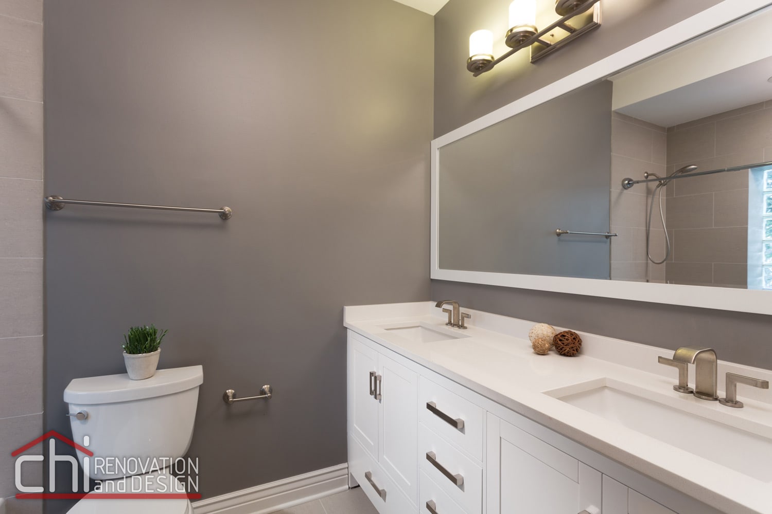 Roscoe Village Bathroom - Chi Renovation & Design