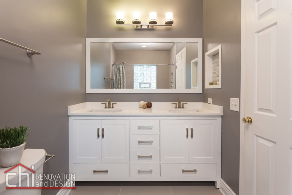 CHI | Roscoe Village Bathroom Renovation