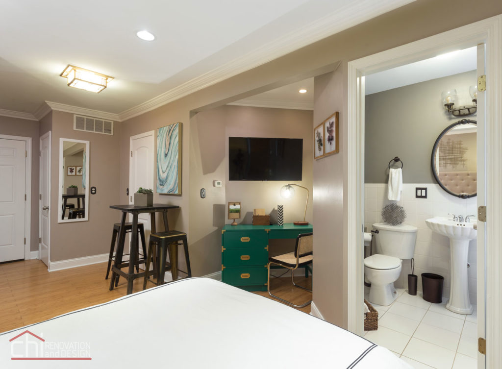 CHI | Upscale Chicago Studio Remodel Design