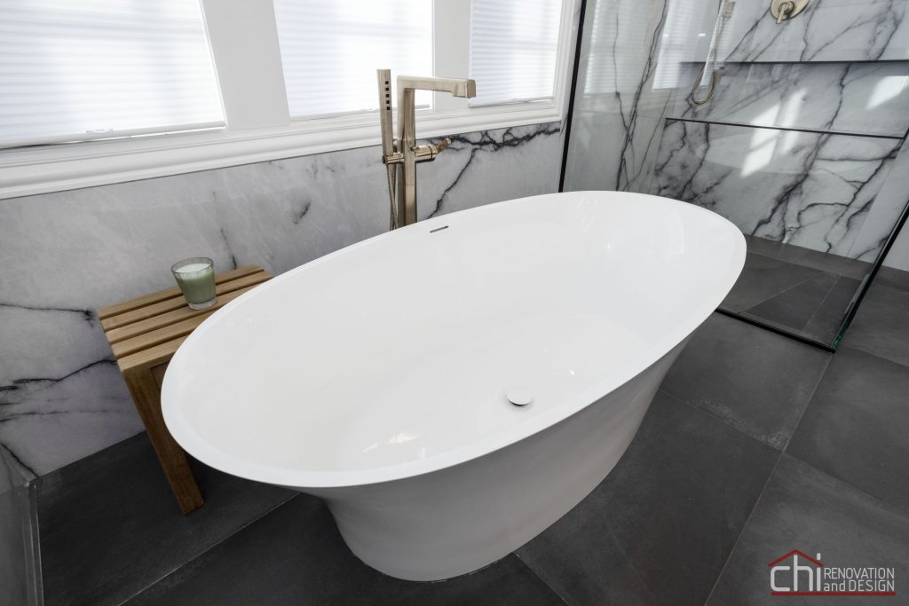 Classic Style Meets Comfort Chic - master Bathroom