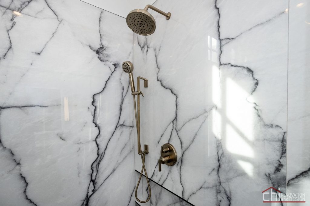 Classic Style Meets Comfort Chic - master Bathroom