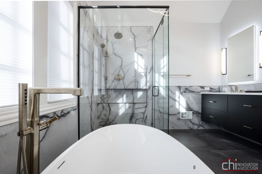 Classic Style Meets Comfort Chic - master Bathroom