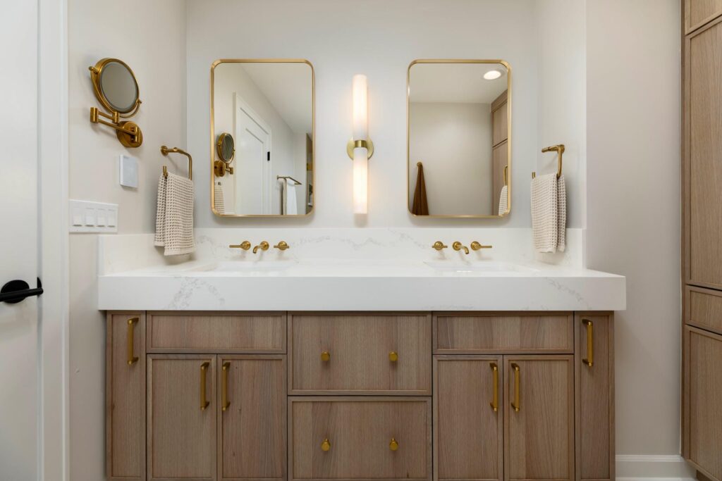 Throop St Primary Bathroom Renovation: A Modern Wood-Look Oasis