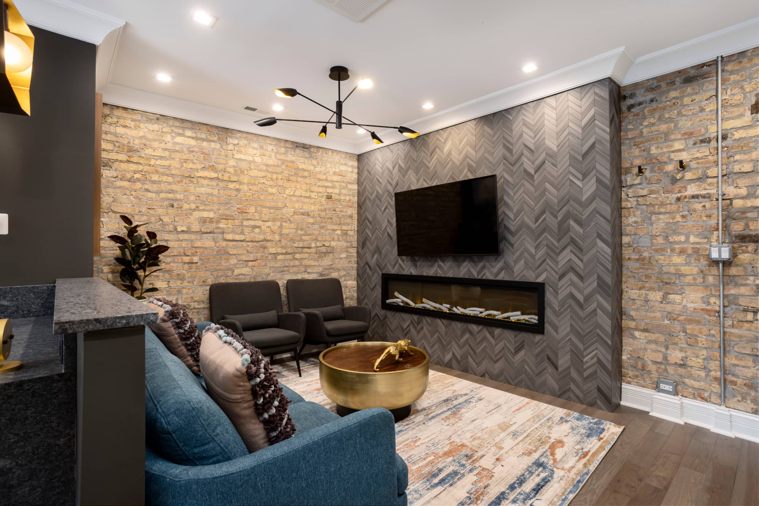 Irving Park Remodel: The Urban Industrial Haven